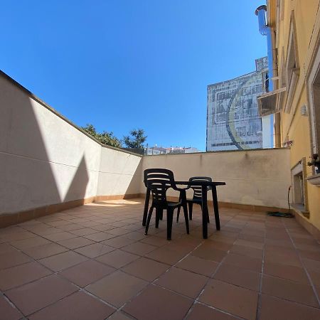 Apartamento A 5 Min Caminando De La Playa Sta. Cristina, Олейрос Экстерьер фото